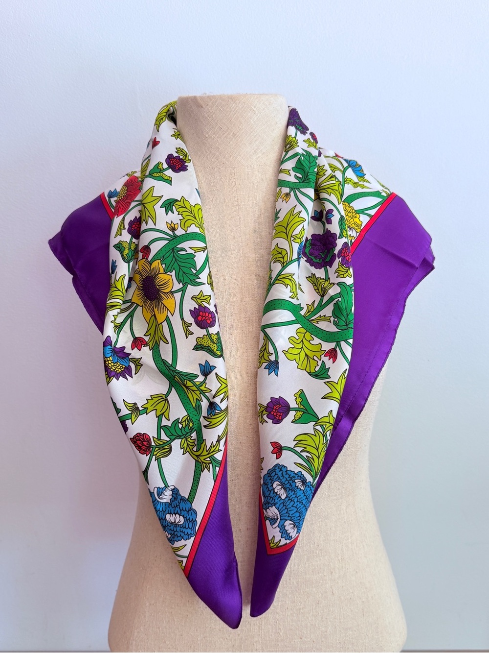 Vintage Totes Purple Floral Scarf 30" Square Made in Italy Colorful Mod Colorful